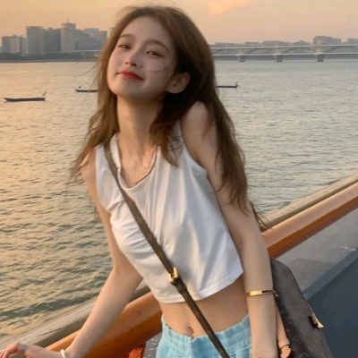 重庆段羽影职业行政管理24岁身高158 重庆段羽影职业行政管理24岁身高158