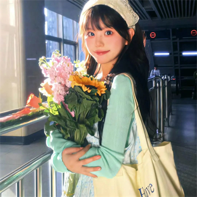 广州香姣娟职业演出经纪人18岁身高172 广州香姣娟职业演出经纪人18岁身高172