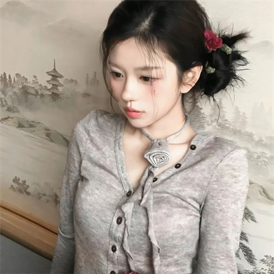 深圳说逸云职业收银18岁身高161 深圳说逸云职业收银18岁身高161