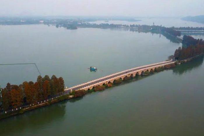 东湖绿道哪里有双人自行车 东湖绿道哪里有双人自行车