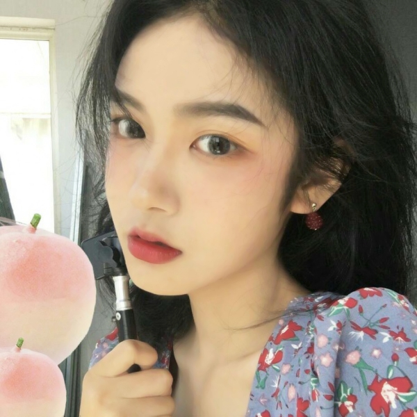 广州哈泳倩职业旅游18岁身高166.5 广州哈泳倩职业旅游18岁身高166.5