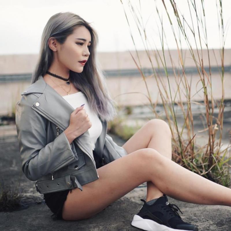 广州丑采波职业T台车模21岁身高168 广州丑采波职业T台车模21岁身高168