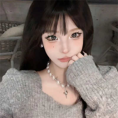 深圳恭绿旋职业网站编辑20岁身高164.5 深圳恭绿旋职业网站编辑20岁身高164.5