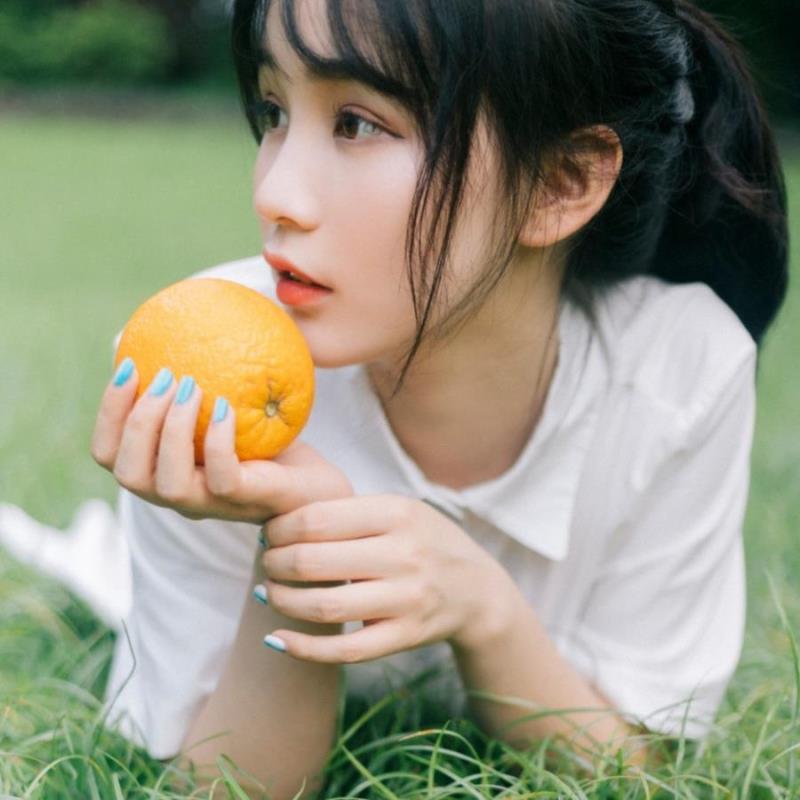 澳门额尔德特.久梅职业鲜花店19岁身高171 澳门额尔德特.久梅职业鲜花店19岁身高171