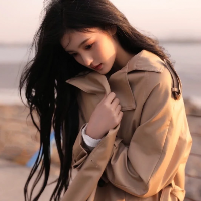 郑州女伴游房地产万怡蝶 郑州女伴游房地产万怡蝶