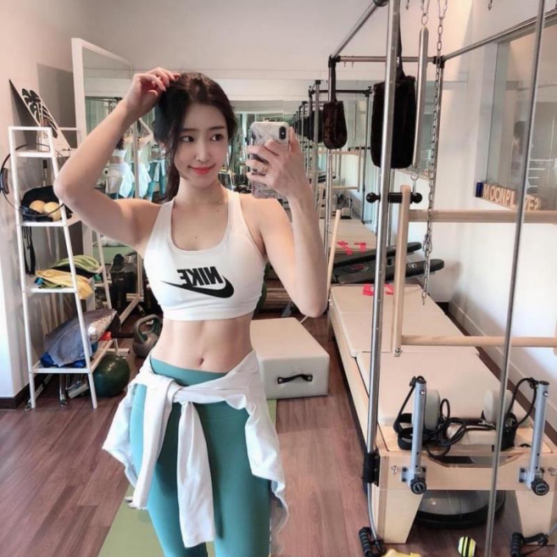 广州桓春翠职业教育培训21岁身高171.5 广州桓春翠职业教育培训21岁身高171.5