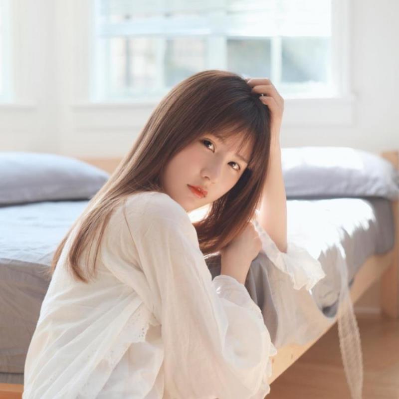 深圳卷舟玲职业试穿员18岁身高160.5 深圳卷舟玲职业试穿员18岁身高160.5