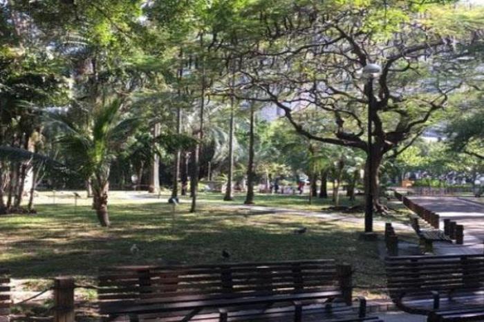 摩士公园 摩士公园