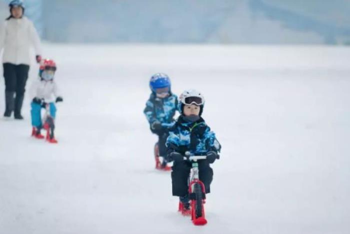 启迪乔波滑雪场 启迪乔波滑雪场