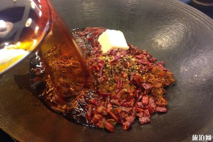 重庆火锅锅底有哪几种 重庆火锅去哪吃 重庆火锅锅底有哪几种 重庆火锅去哪吃